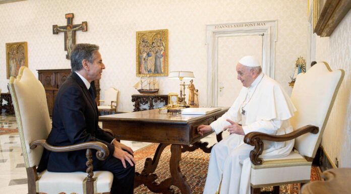 La crisis en Venezuela fue uno de los temas centrales entre el secretario de Estado de EEUU y el Papa Francisco