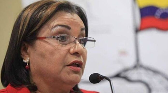 Dirigente chavista Gladys Requena deja el cargo de Inspectora General de Tribunales en Venezuela en medio de rumores de conspiración contra el régimen