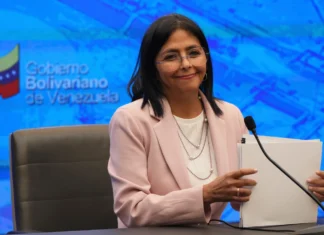 Delcy Rodríguez llega sorpresivamente a Turquía sin agenda y por invitación de Erdogan