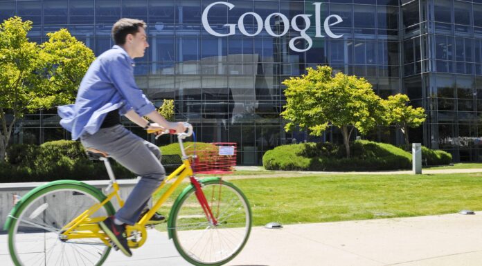 Google vuelve a la palestra de Wall Street: Analistas recomiendan comprar las acciones