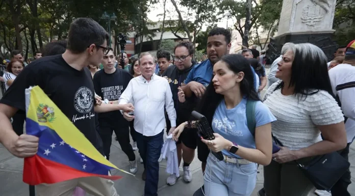 Juan Pablo Guanipa en arresto domiciliario luego de su detención el pasado domingo