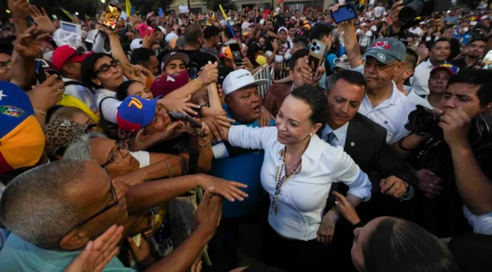 EEUU dice que Machado podrá volver a Venezuela y participar “libremente” en una próxima elección