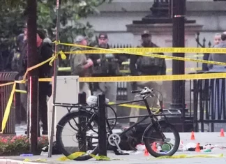Sospechoso de disparar frente a la Casa Blanca murió tras recibir disparos