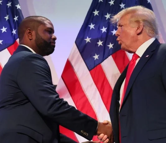 Trump respalda públicamente candidatura del congresista Byron Donalds para gobernador de Florida