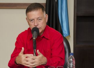 Arias Cardenas, excomandante del 4F, solicitó a Delcy Rodríguez negociar directamente con María Corina Machado