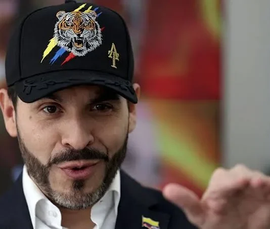 Abelardo de la Espriella se impone por estrecho margen en la segunda vuelta presidencial en Colombia