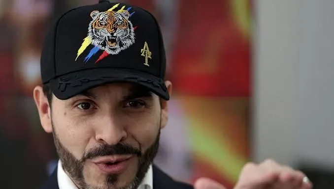 Abelardo de la Espriella se impone por estrecho margen en la segunda vuelta presidencial en Colombia