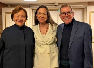 María Corina defiende en Oslo una transición pacífica, creíble y disciplinada: «Venezuela necesita gobernabilidad»