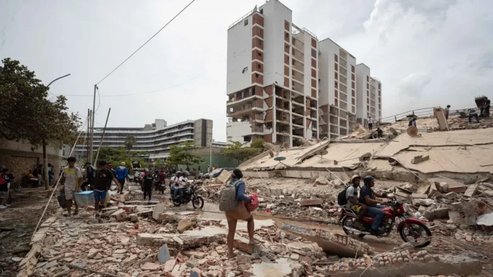 Rescate la guaira 100