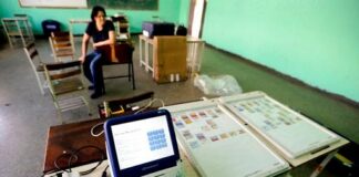 Informe de la CIA: Venezuela «podría haber» utilizado máquinas de votación para manipular las elecciones.