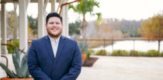 De Maracaibo a Tallahassee: Samuel Vílchez Santiago gana la primaria demócrata y busca convertirse en representante estatal de Florida