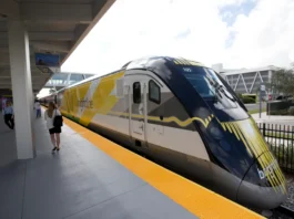 Brightline reestructura su deuda en el tribunal de quiebras, pero sus trenes de alta velocidad seguirán funcionando en Florida