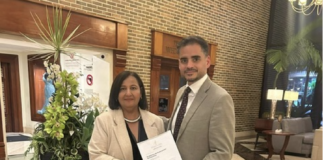 Armando Armas propone a la mesa de negociación garantizar libertad plena y el voto en el exterior