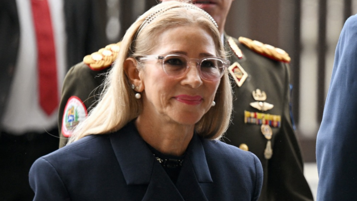 Cilia Flores 2