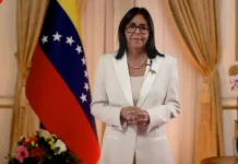 Delcy Rodríguez se dirige al país para insistir en una «transformación institucional» pero evita concretar sobre la fecha para unas próximas elecciones